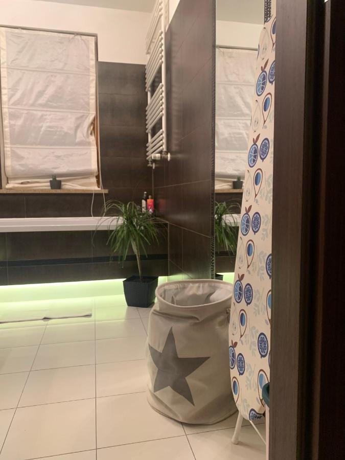 Uroczy Apartament W Centrum Miasta Στσέτσιν Εξωτερικό φωτογραφία
